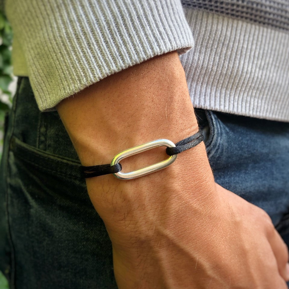 Bracelet gros maillon plaqué argent sur cordon