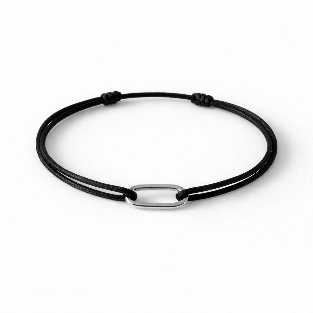 Bracelet petit maillon plaqué argent sur cordon