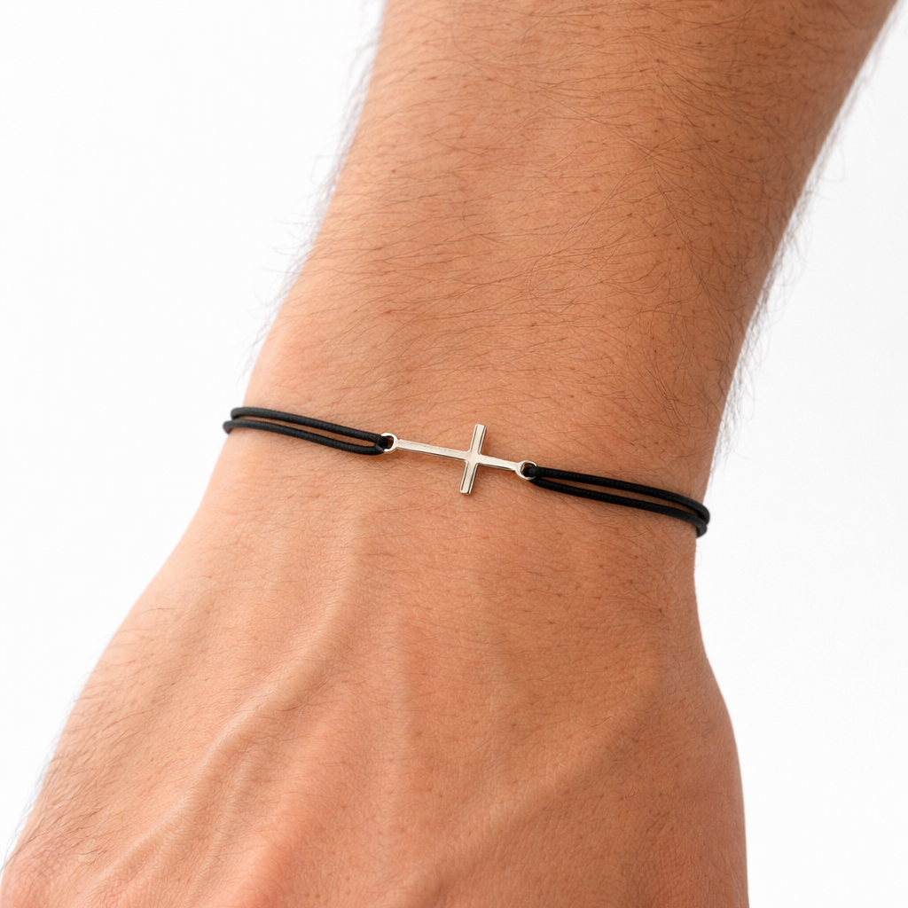 Bracelet Croix en Argent 925 sur Cordon