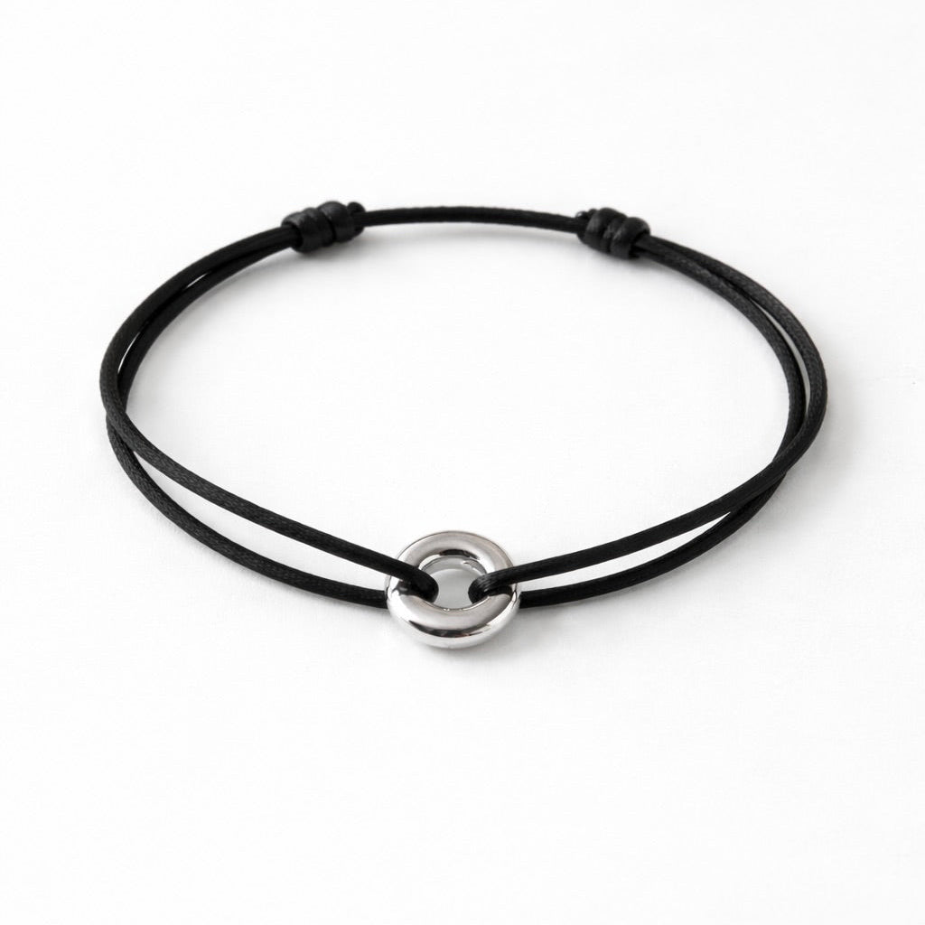 Bracelet petite cercle donut sur cordon