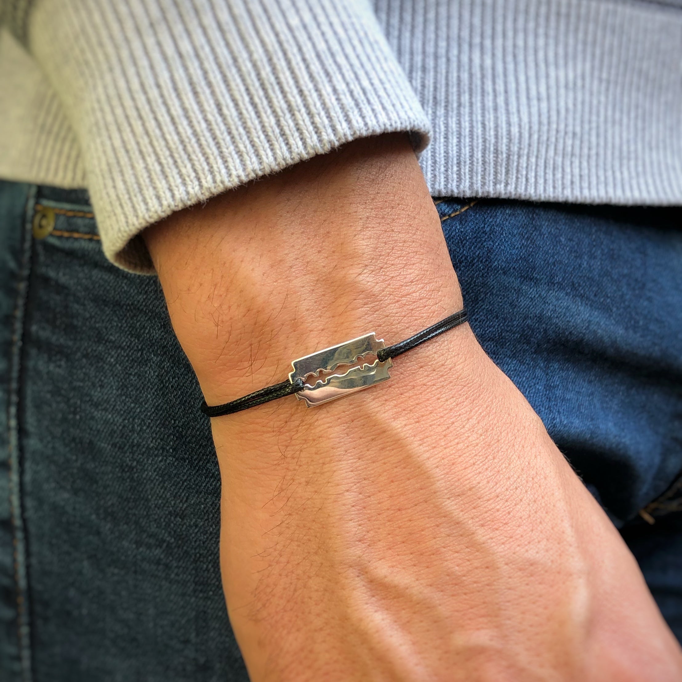 Bracelet Lame de Rasoir en Argent 925 sur cordon