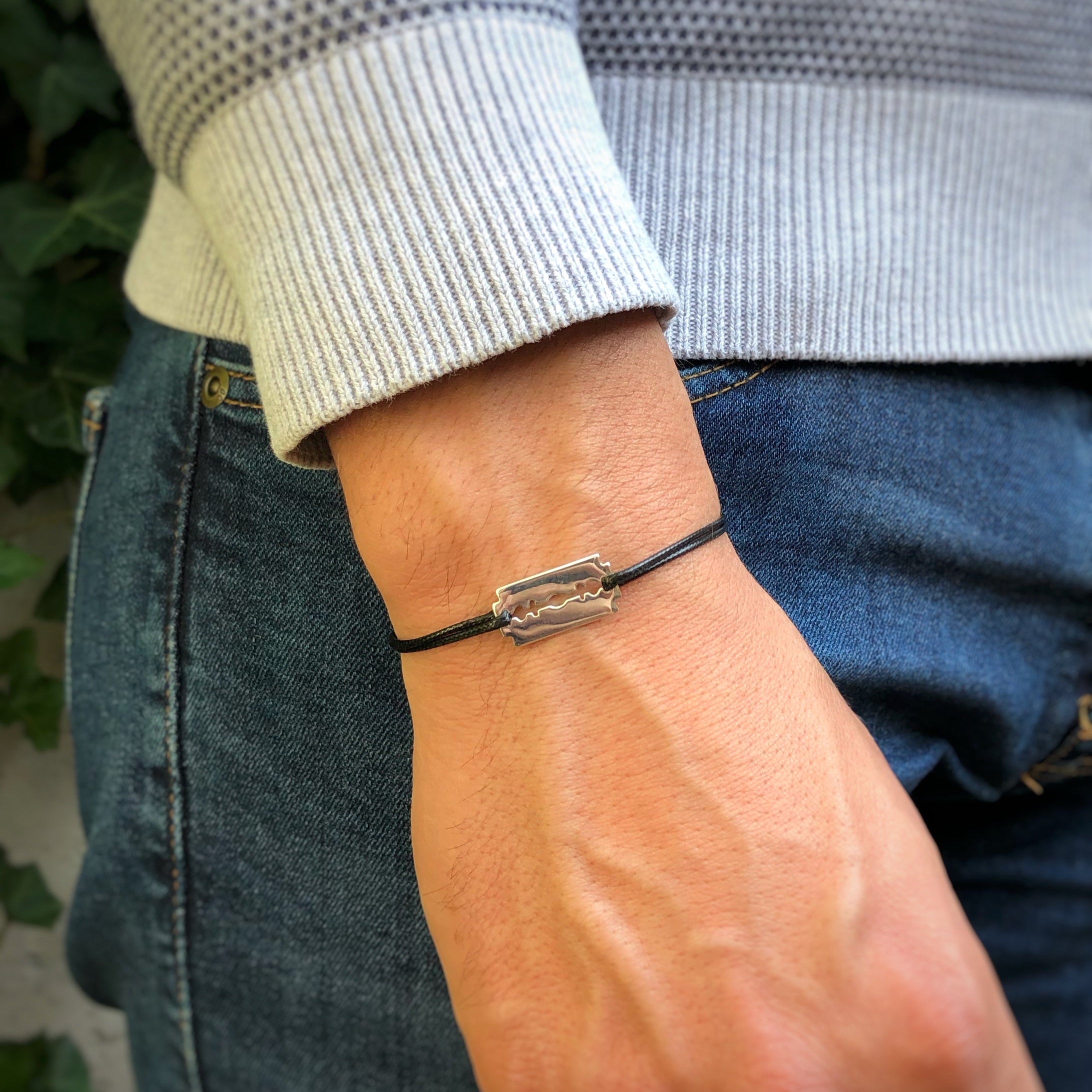 Bracelet Lame de Rasoir en Argent 925 sur cordon