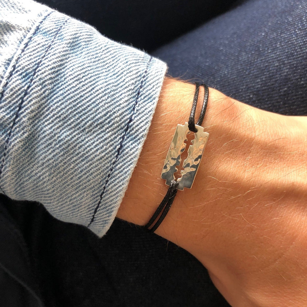 Bracelet Lame de Rasoir martelée en Argent 925 sur cordon