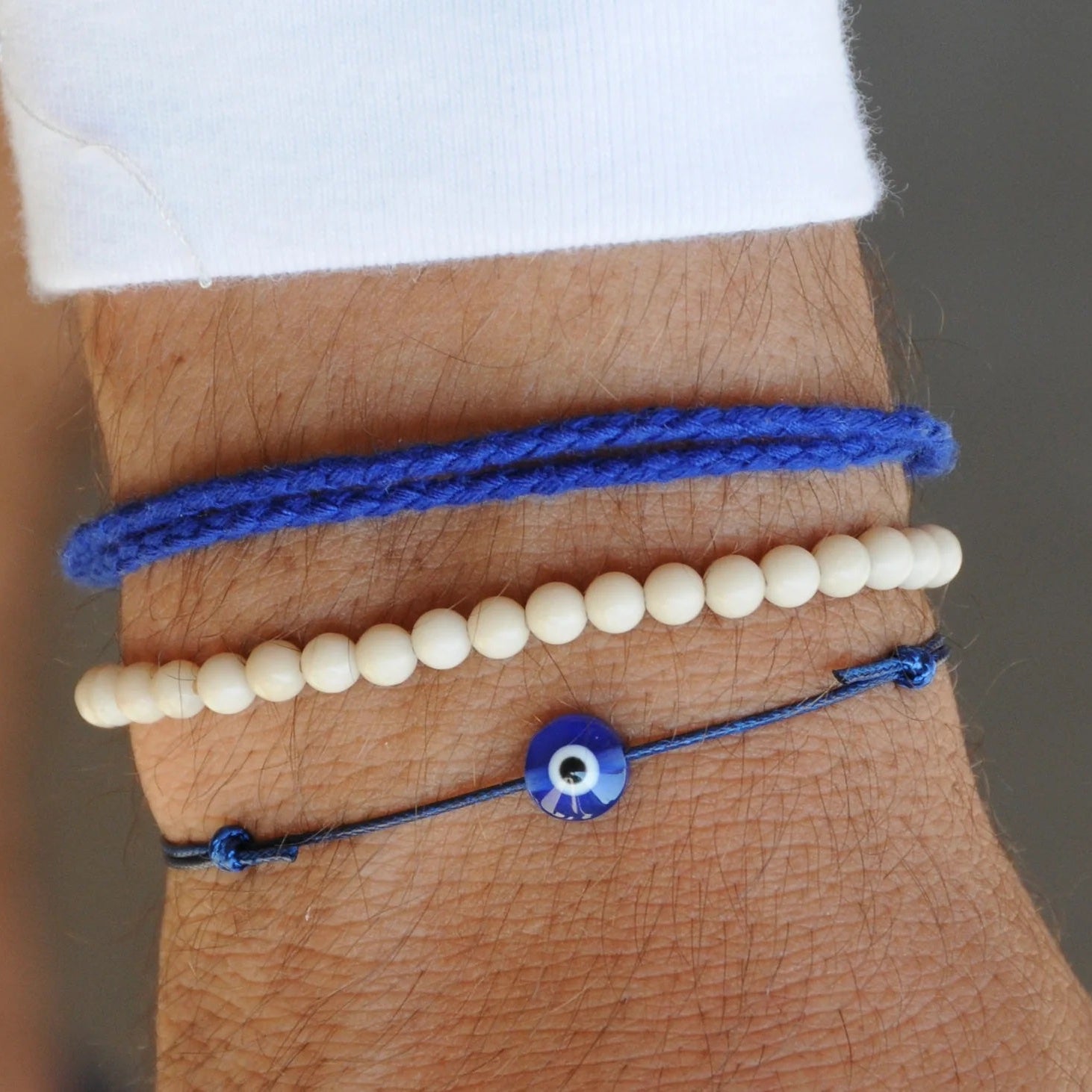 Bracelet oeil contre le mauvais oeil porte bonheur - Voyage à Santorin