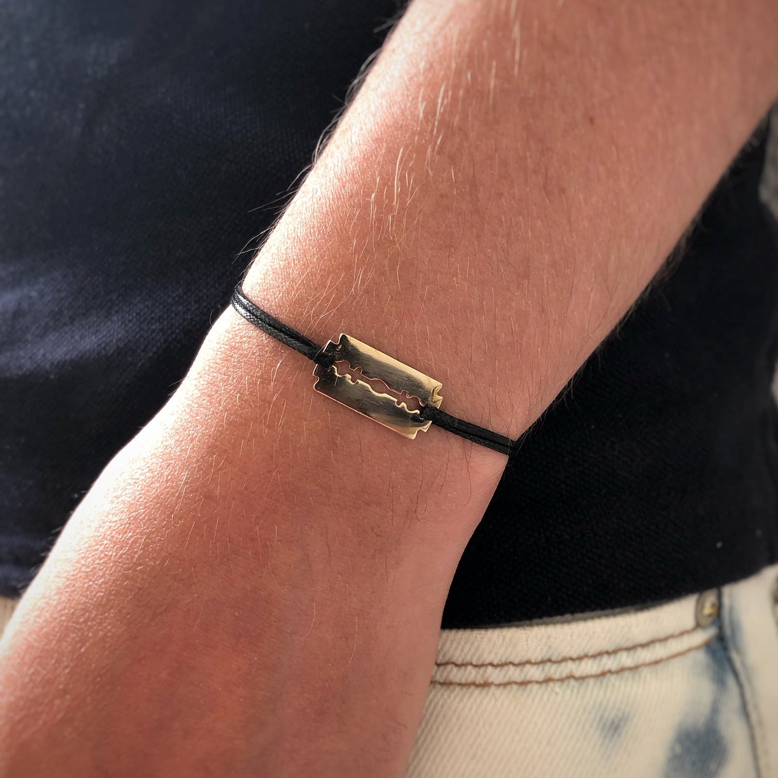 Bracelet Lame de Rasoir en plaqué Or sur cordon